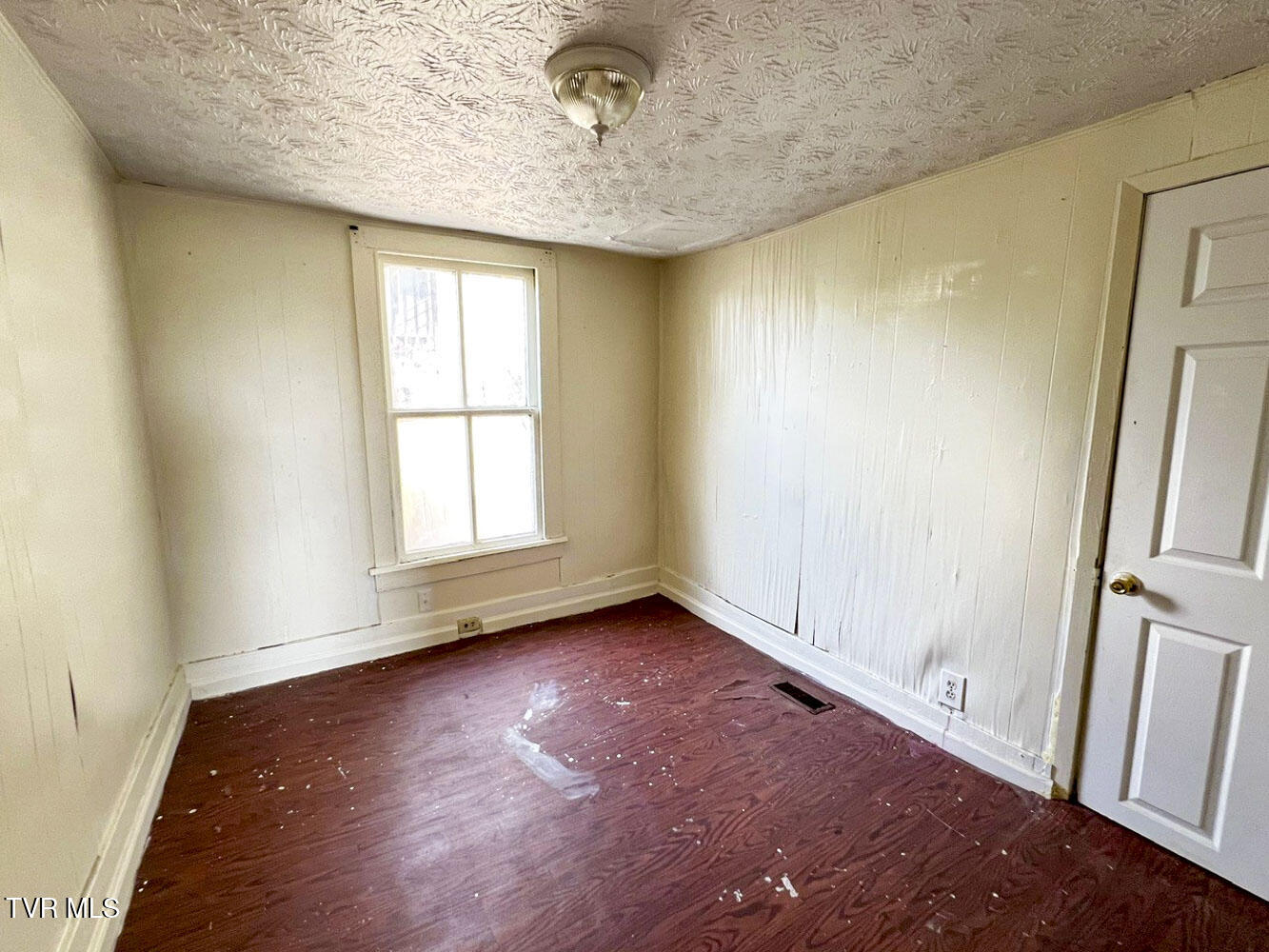 1918 Williams Avenue Property Photo 15