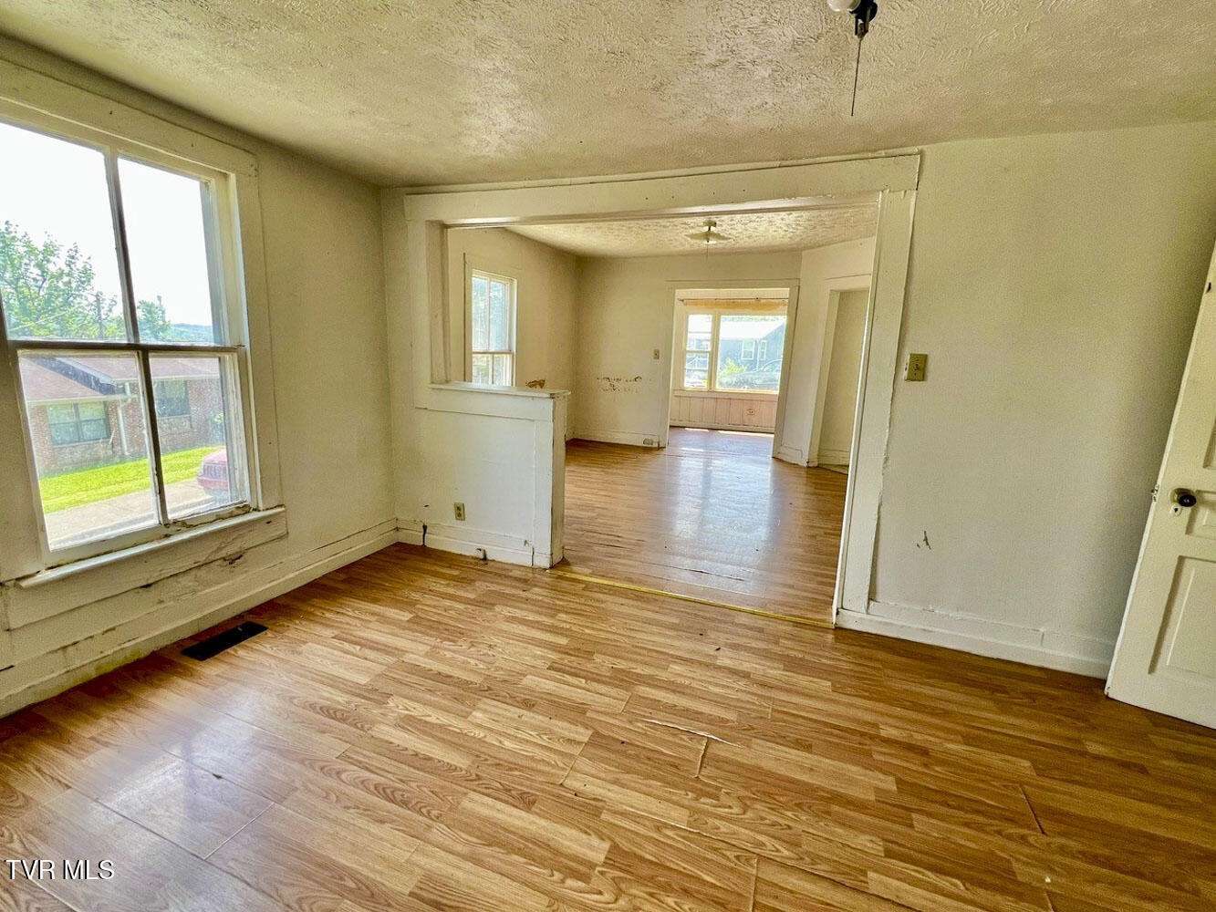 1918 Williams Avenue Property Photo 16