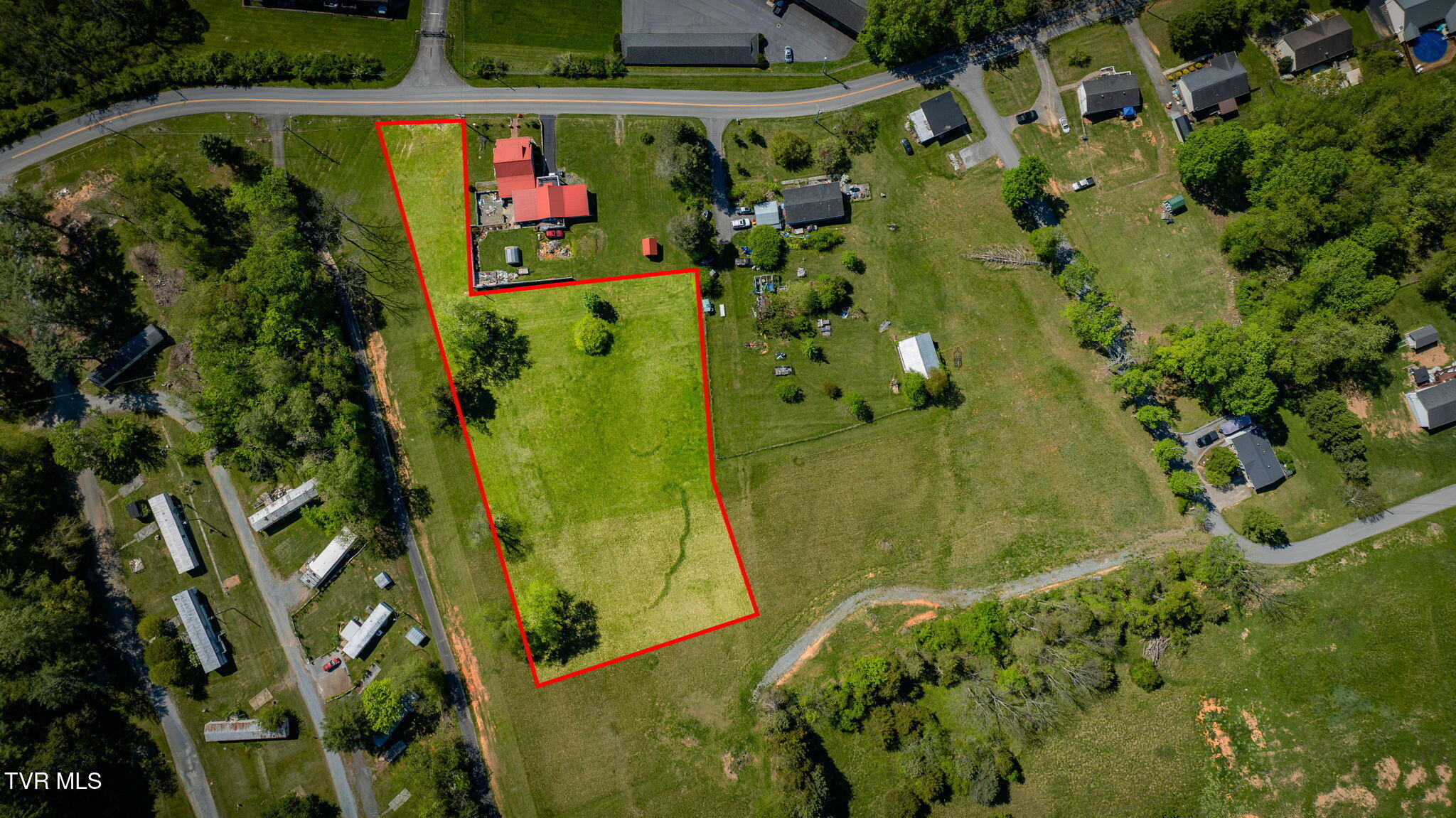 906 Vance Drive Property Photo
