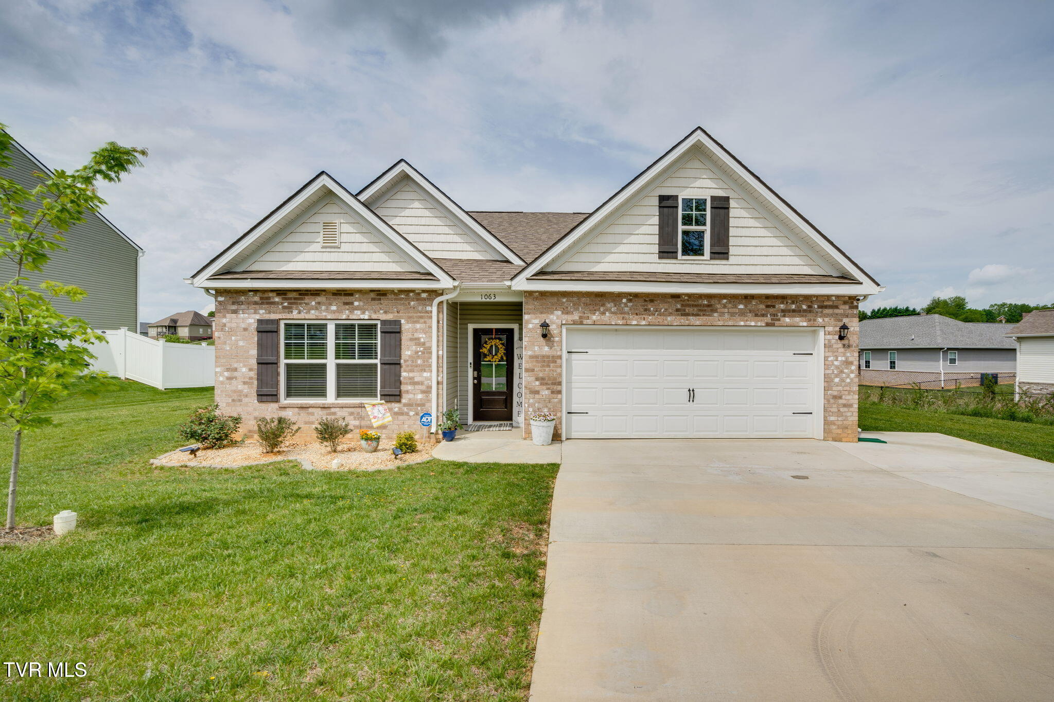 1063 Pampas Drive Property Photo