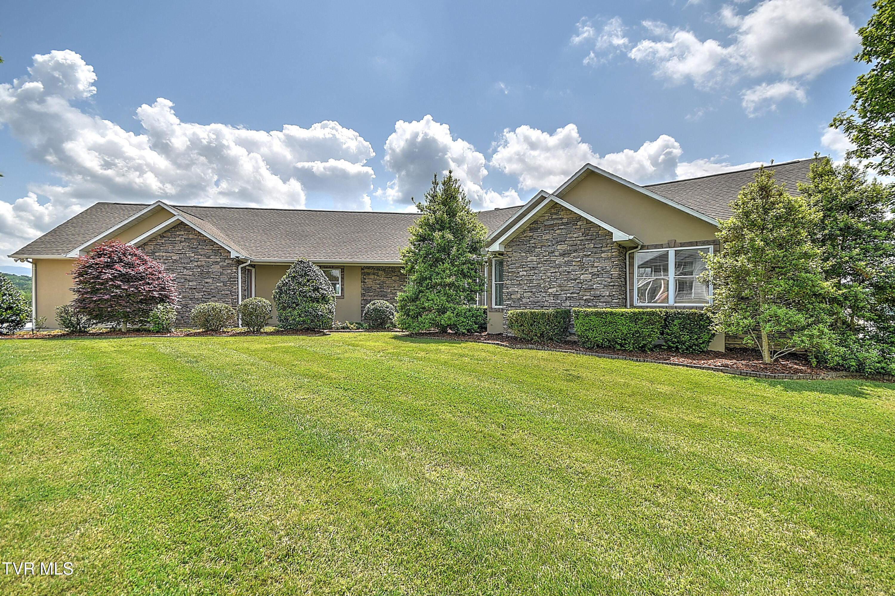 260 Dominique Lane Property Photo