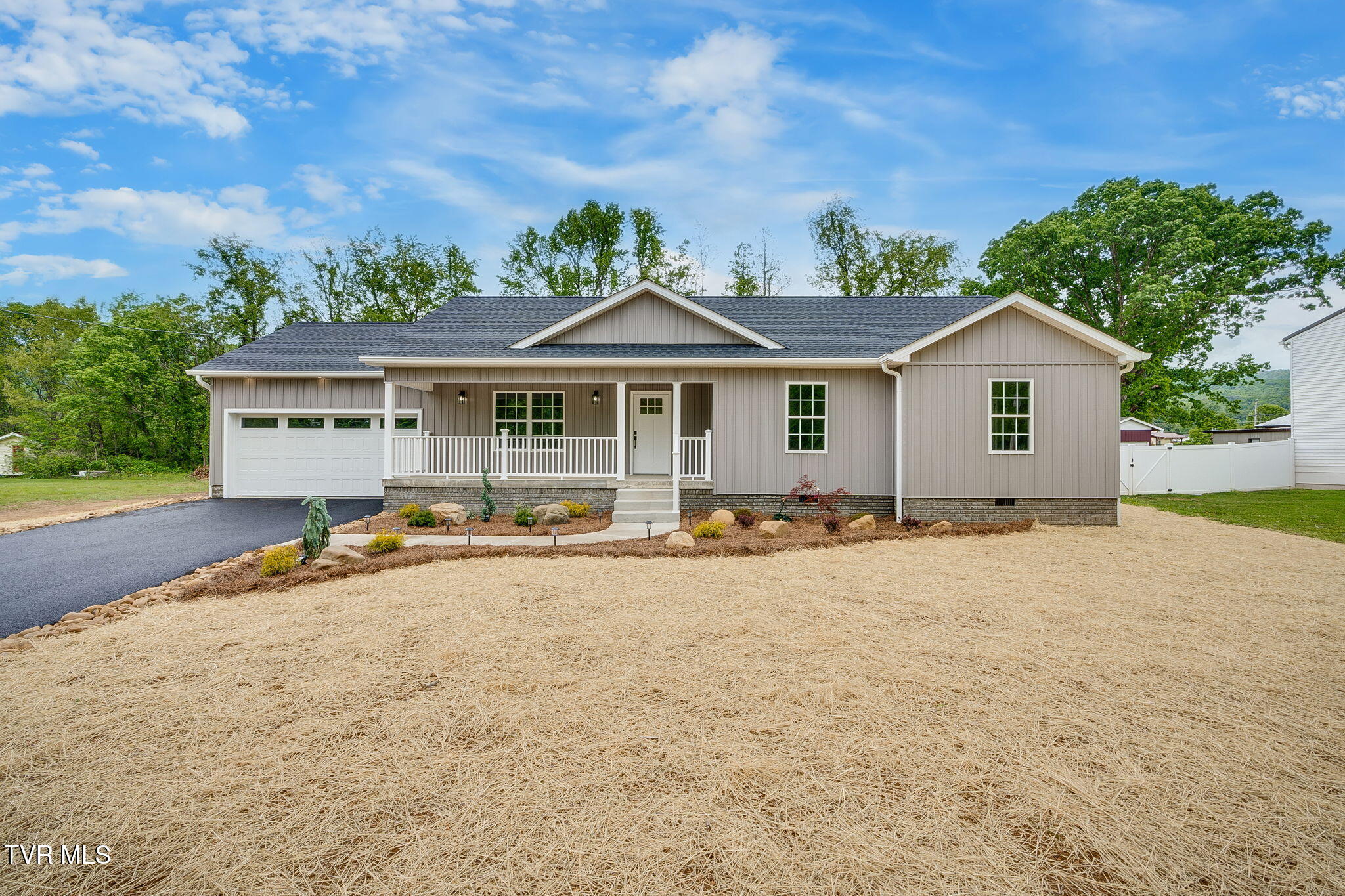 112 Holston View Drive Property Photo