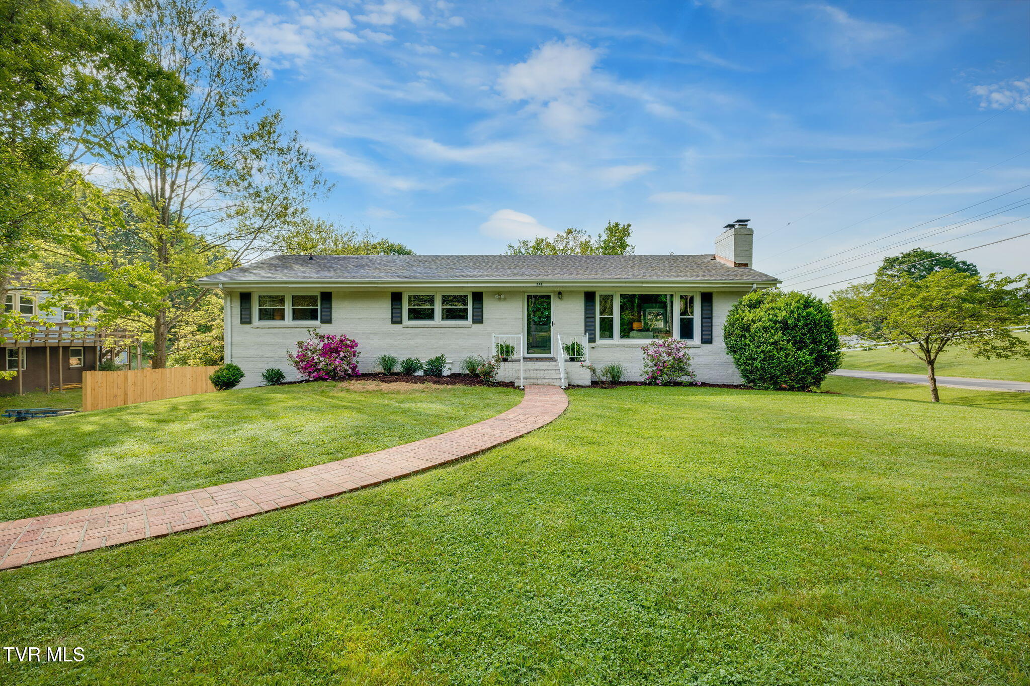 541 Vance Drive Property Photo