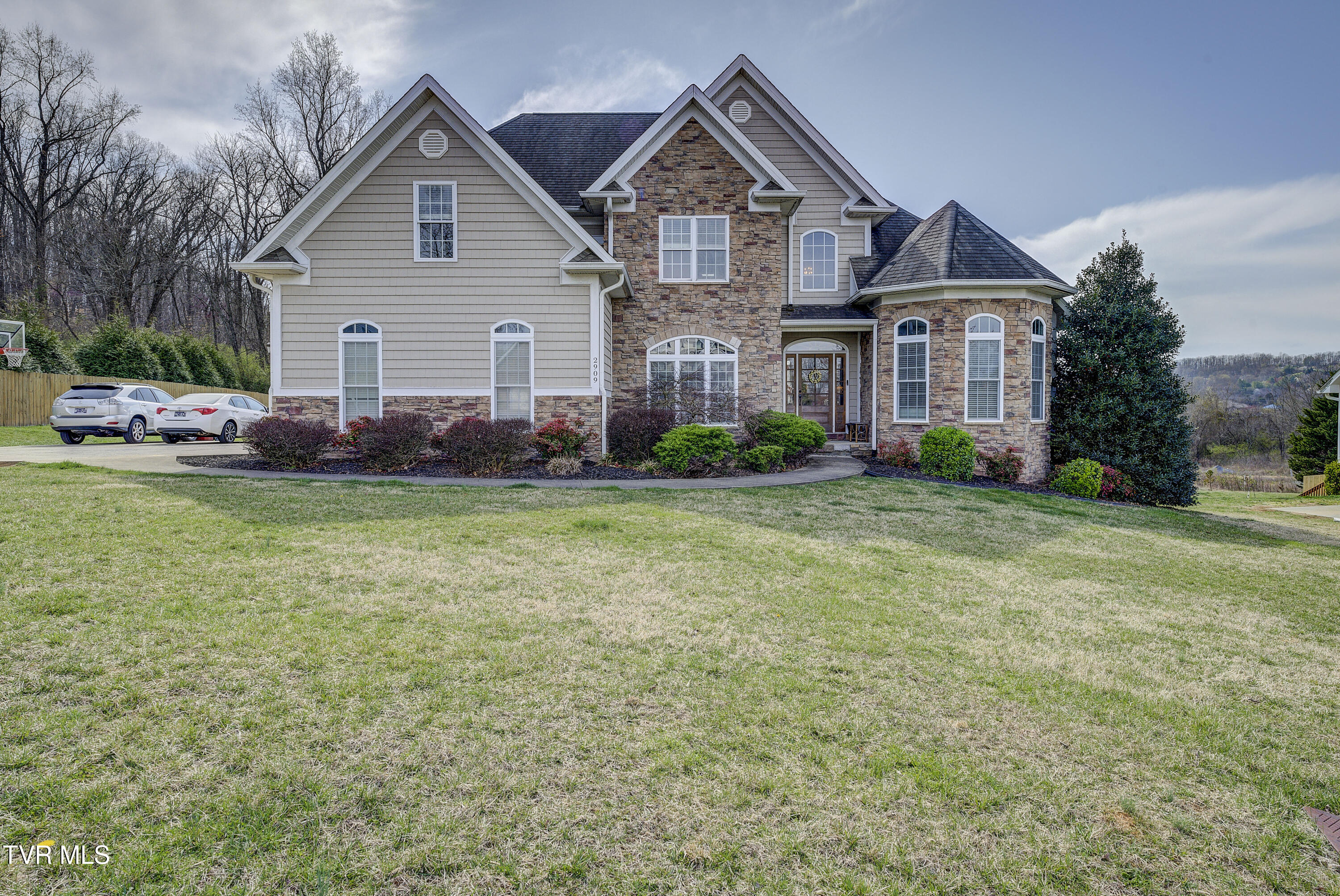 2909 Greenline Road Property Photo 1