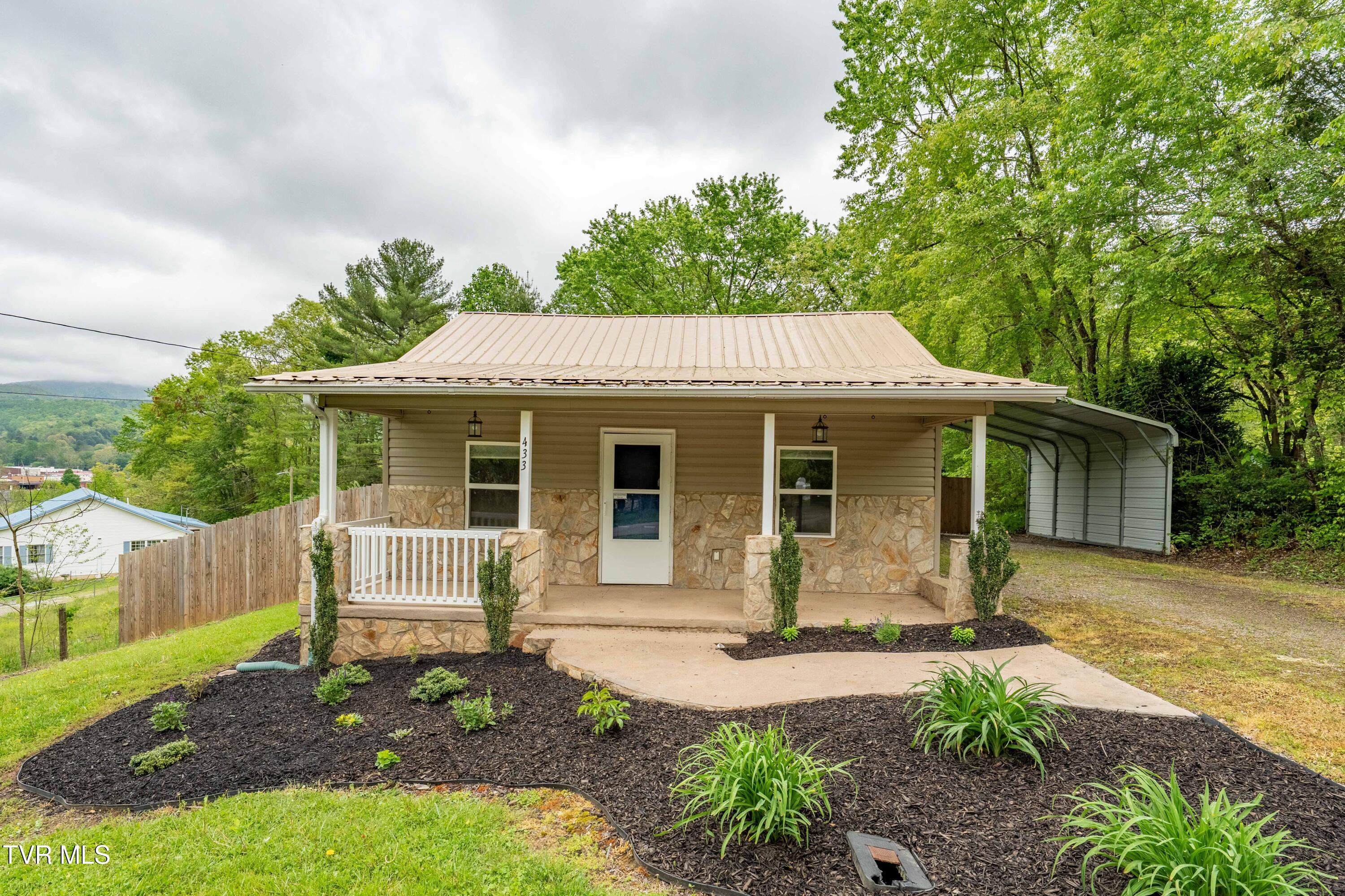433 Shoun Street Property Photo