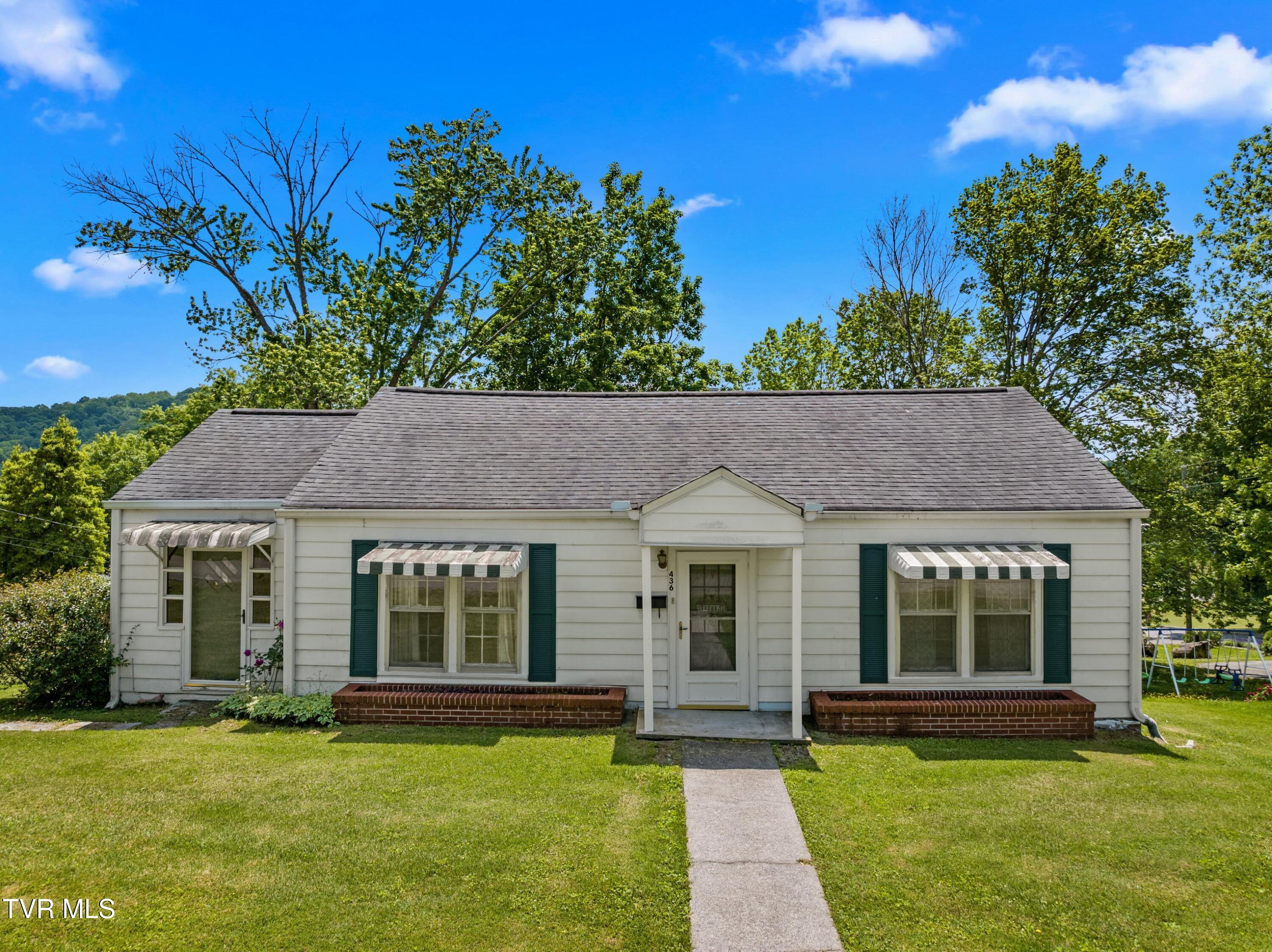 436 Mcminn Street Property Photo