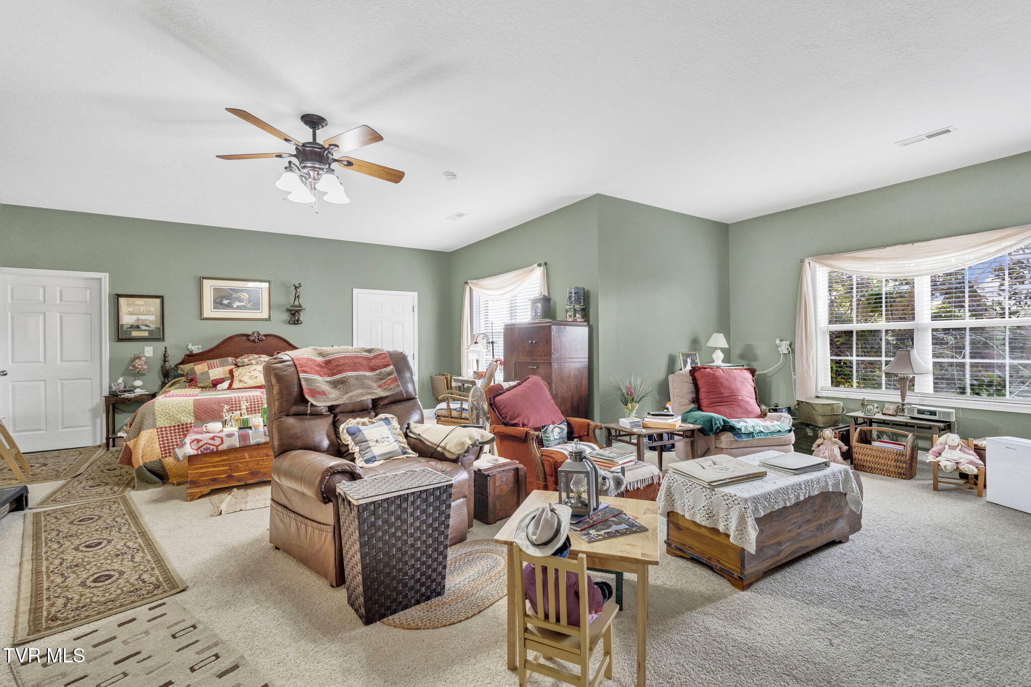 1218 Fieldstone Drive Property Photo 24