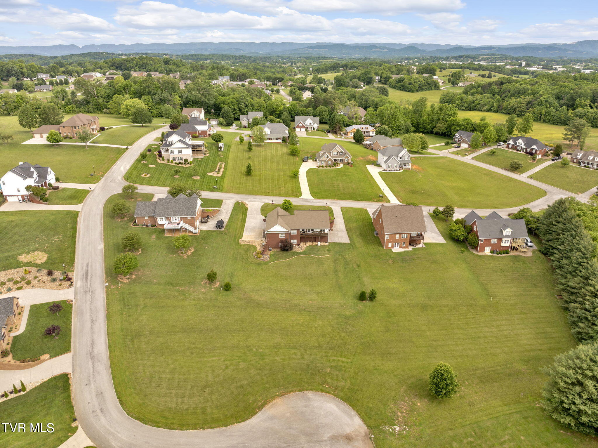 1218 Fieldstone Drive Property Photo 35