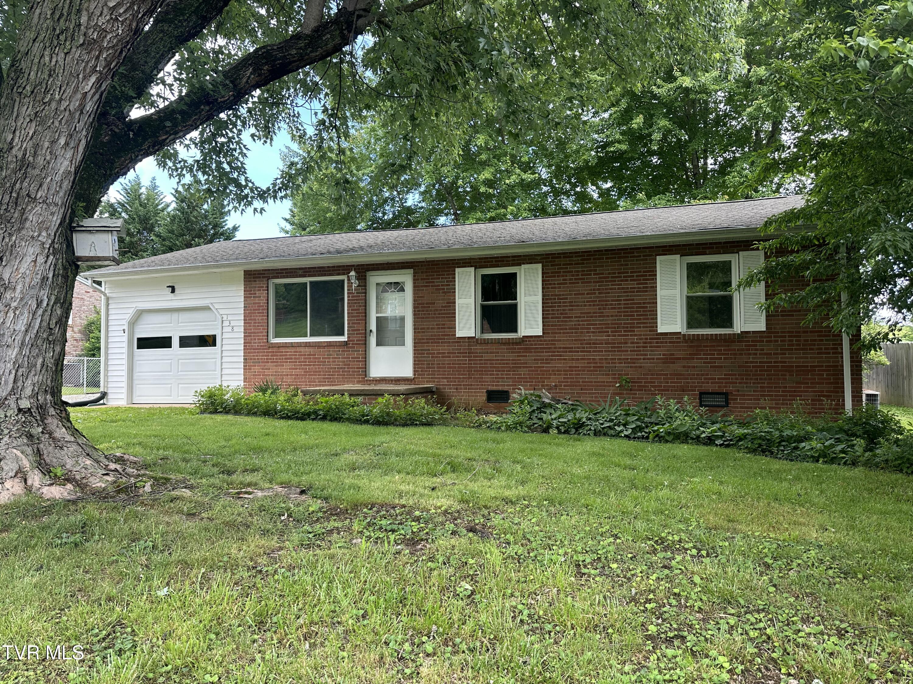 138 Cedar Valley Boulevard Property Photo