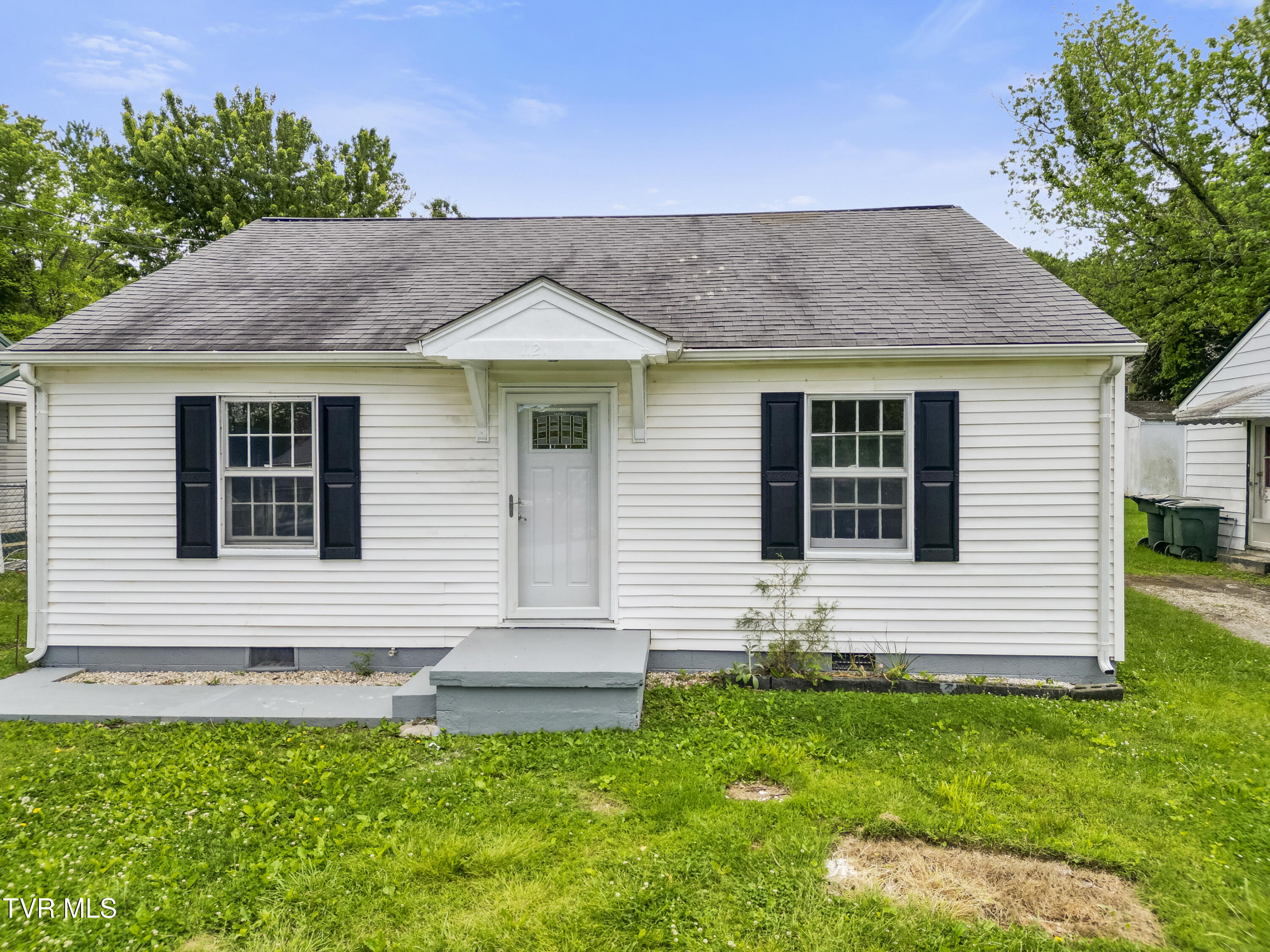 1121 Forest Street Property Photo 1