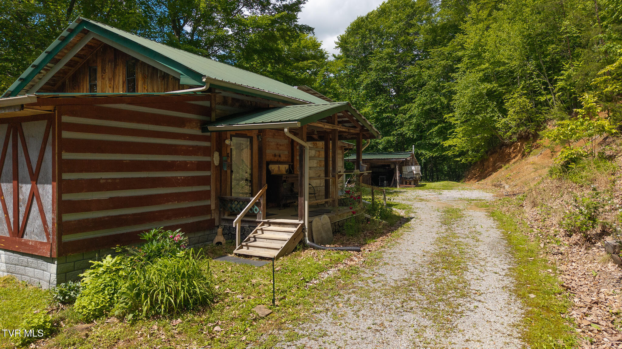 632 Jacobs Holw Property Photo 1