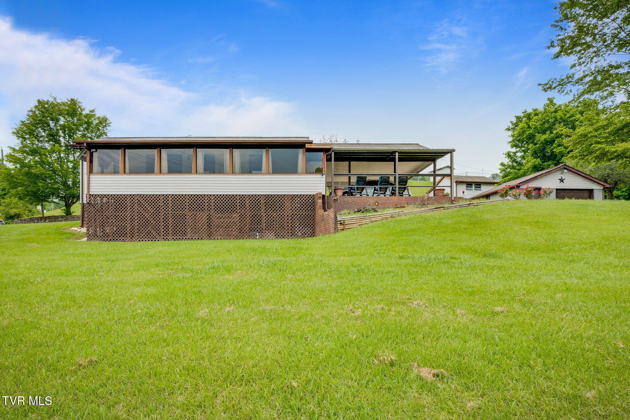 114 Central Heights Road Property Photo