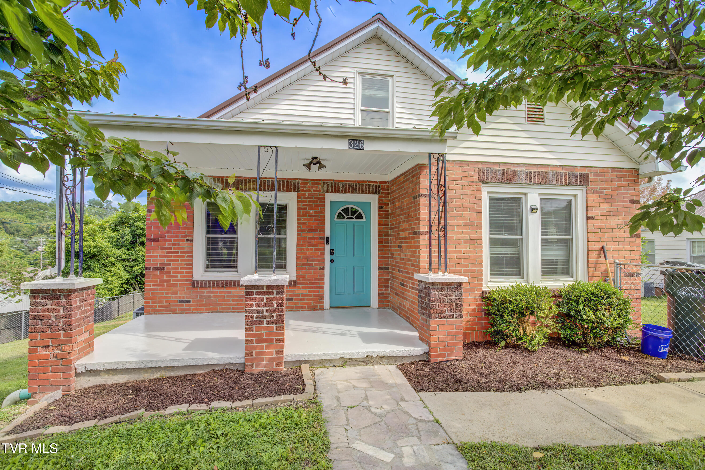 326 Cherry Street Property Photo