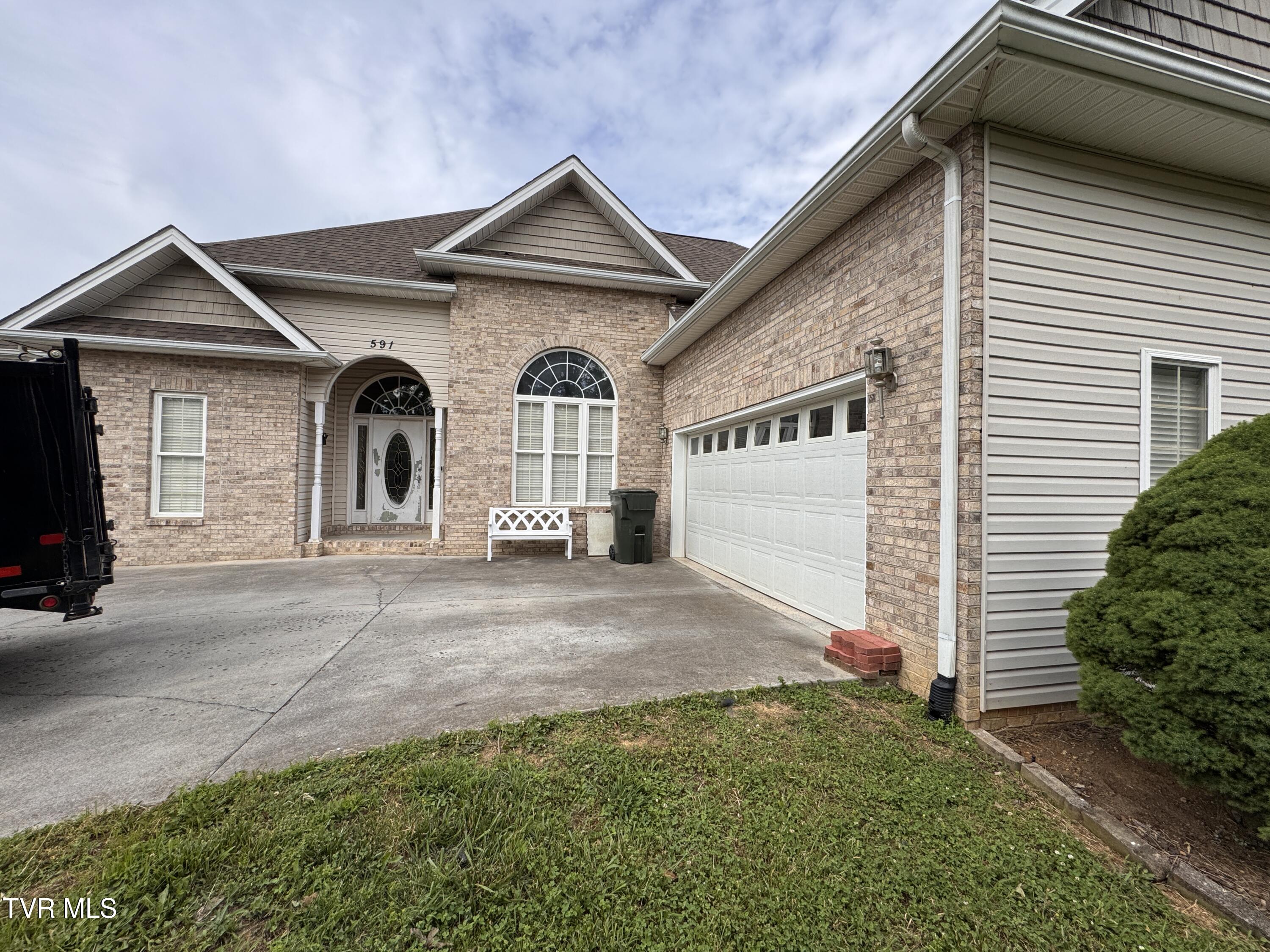 591 Free Hill Road Property Photo
