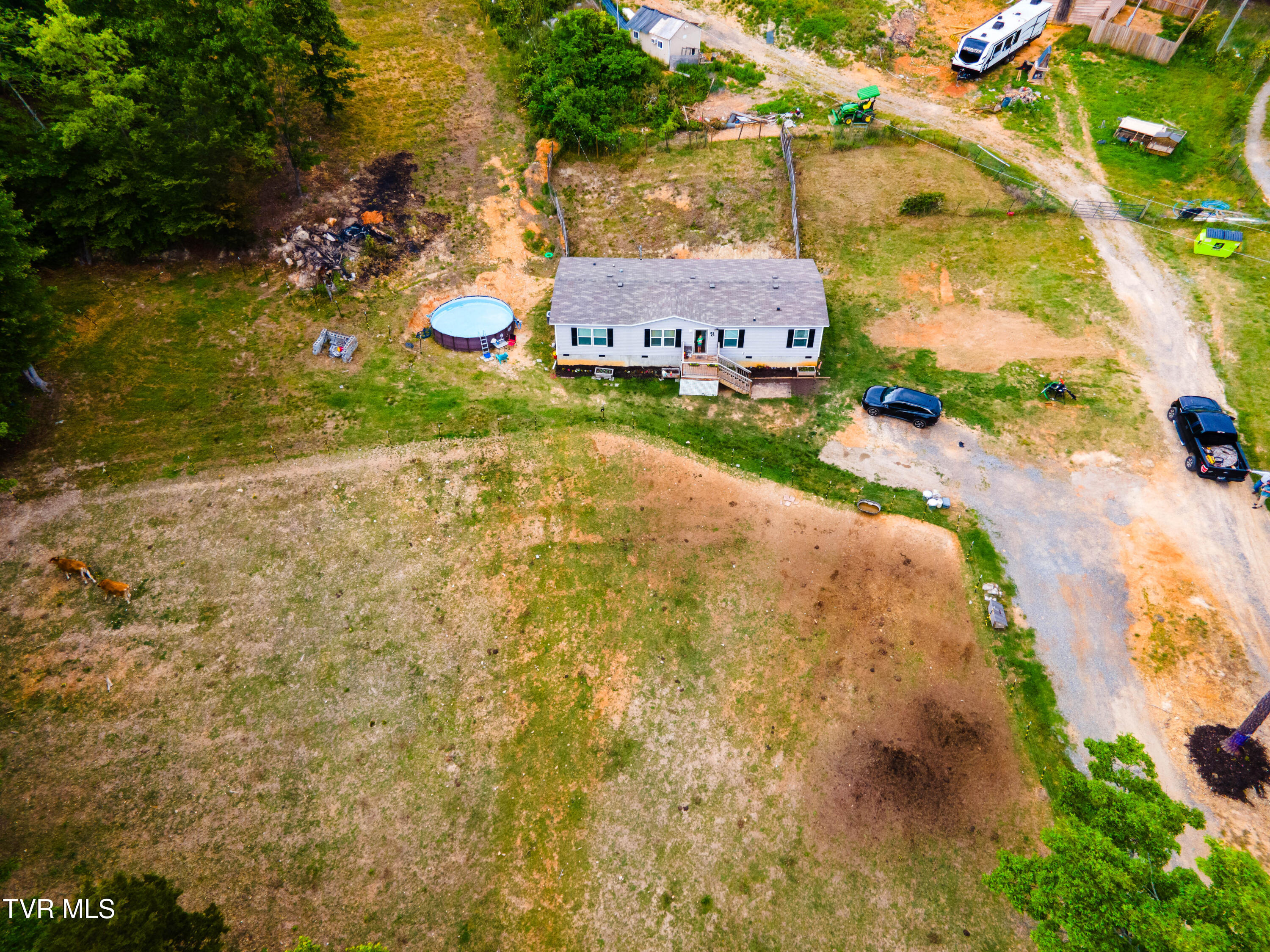1029 Red Bud Lane Property Photo