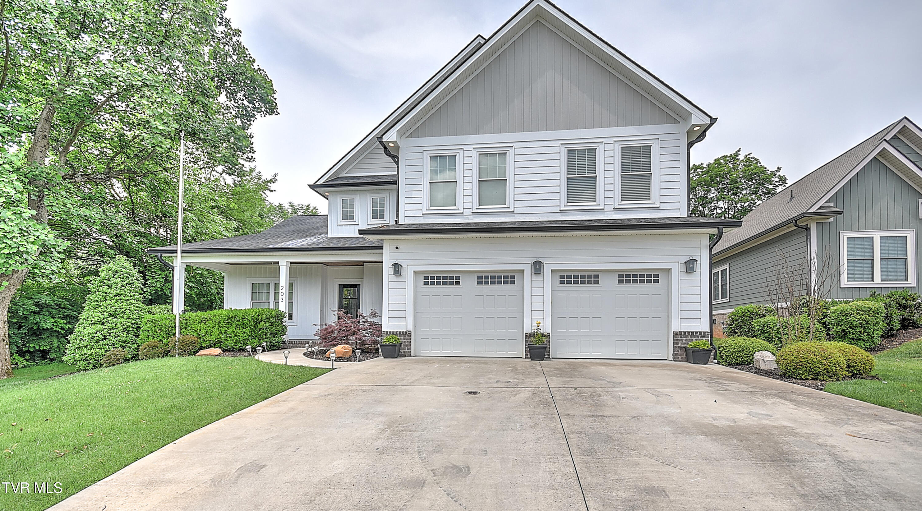 203 Riverwatch Circle Circle Property Photo