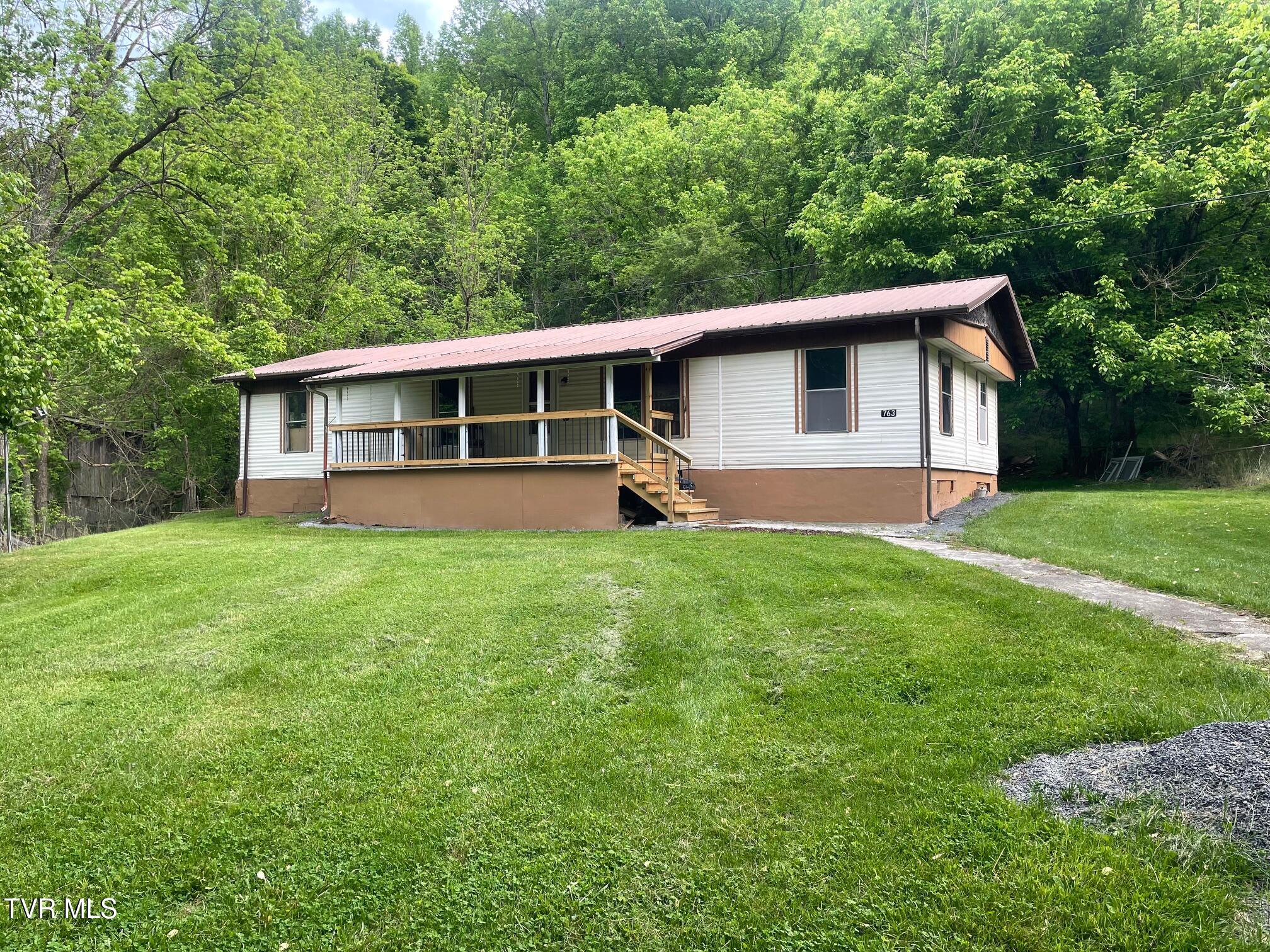 763 Sloantown Road Property Photo
