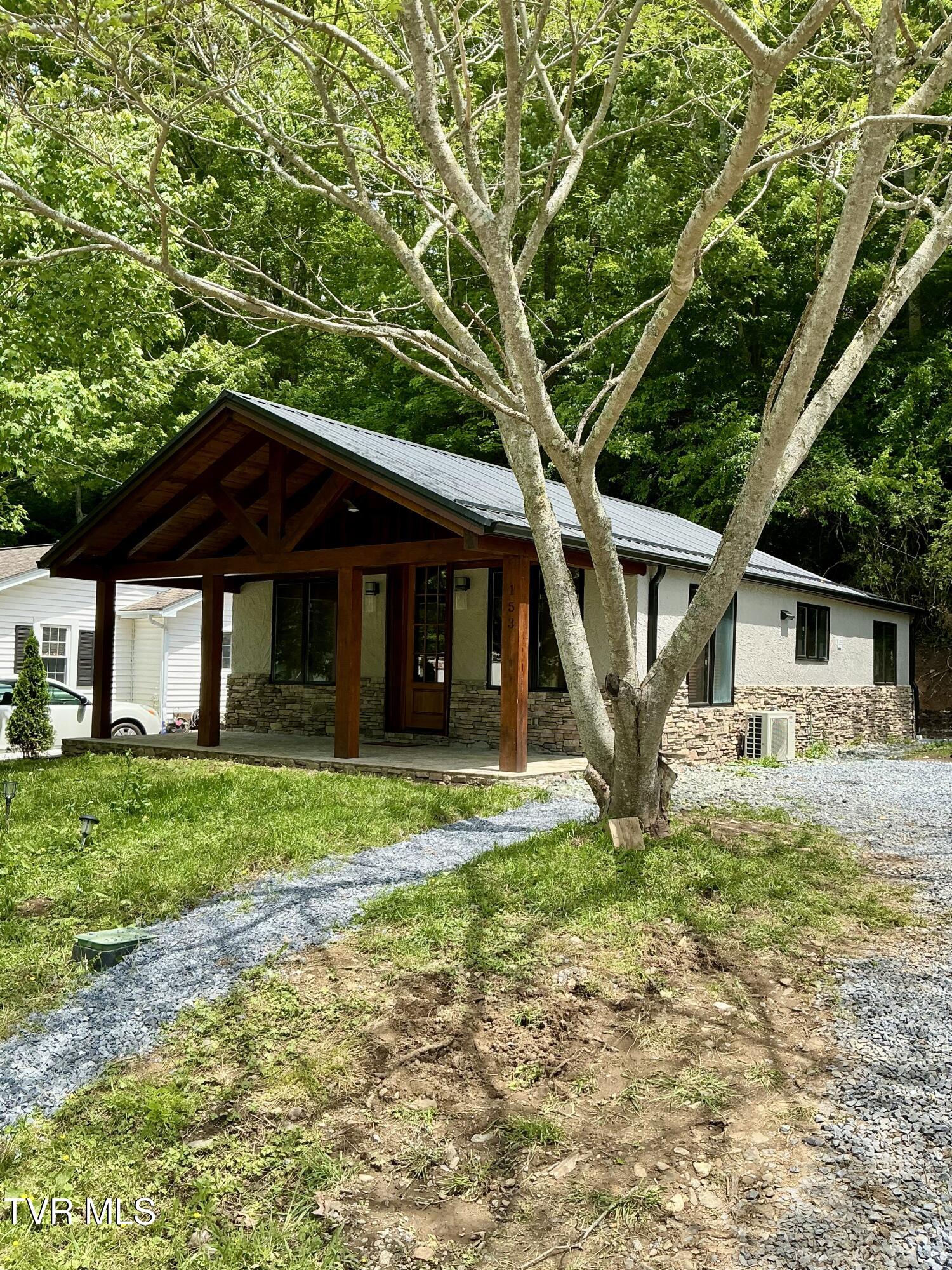 153 Hampton Creek Road Property Photo 3