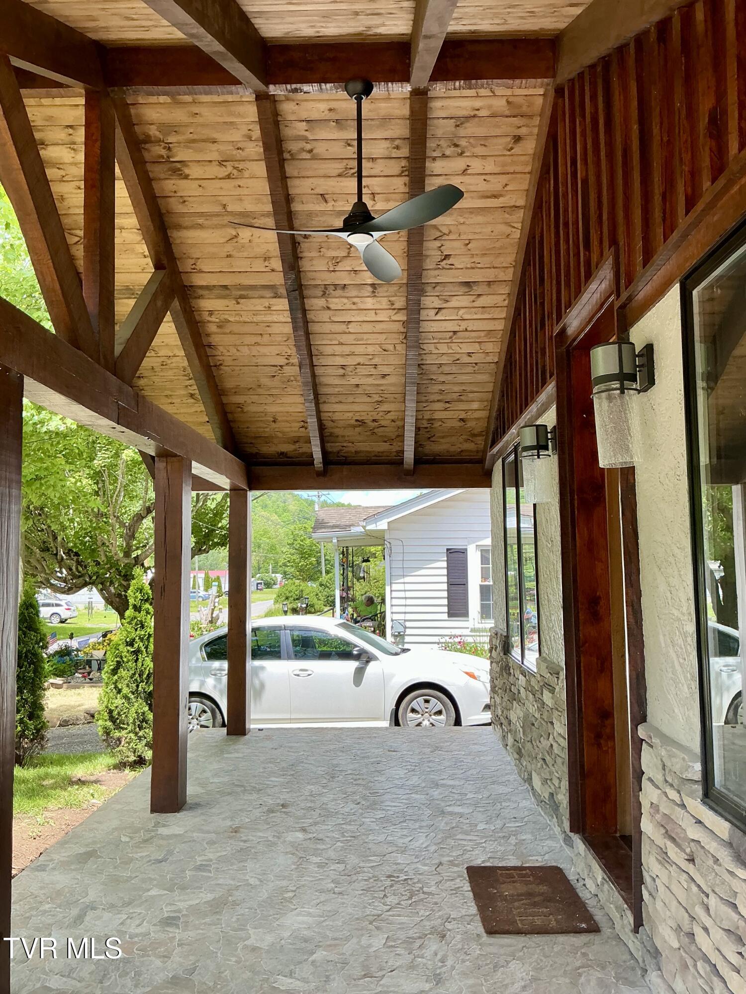 153 Hampton Creek Road Property Photo 7