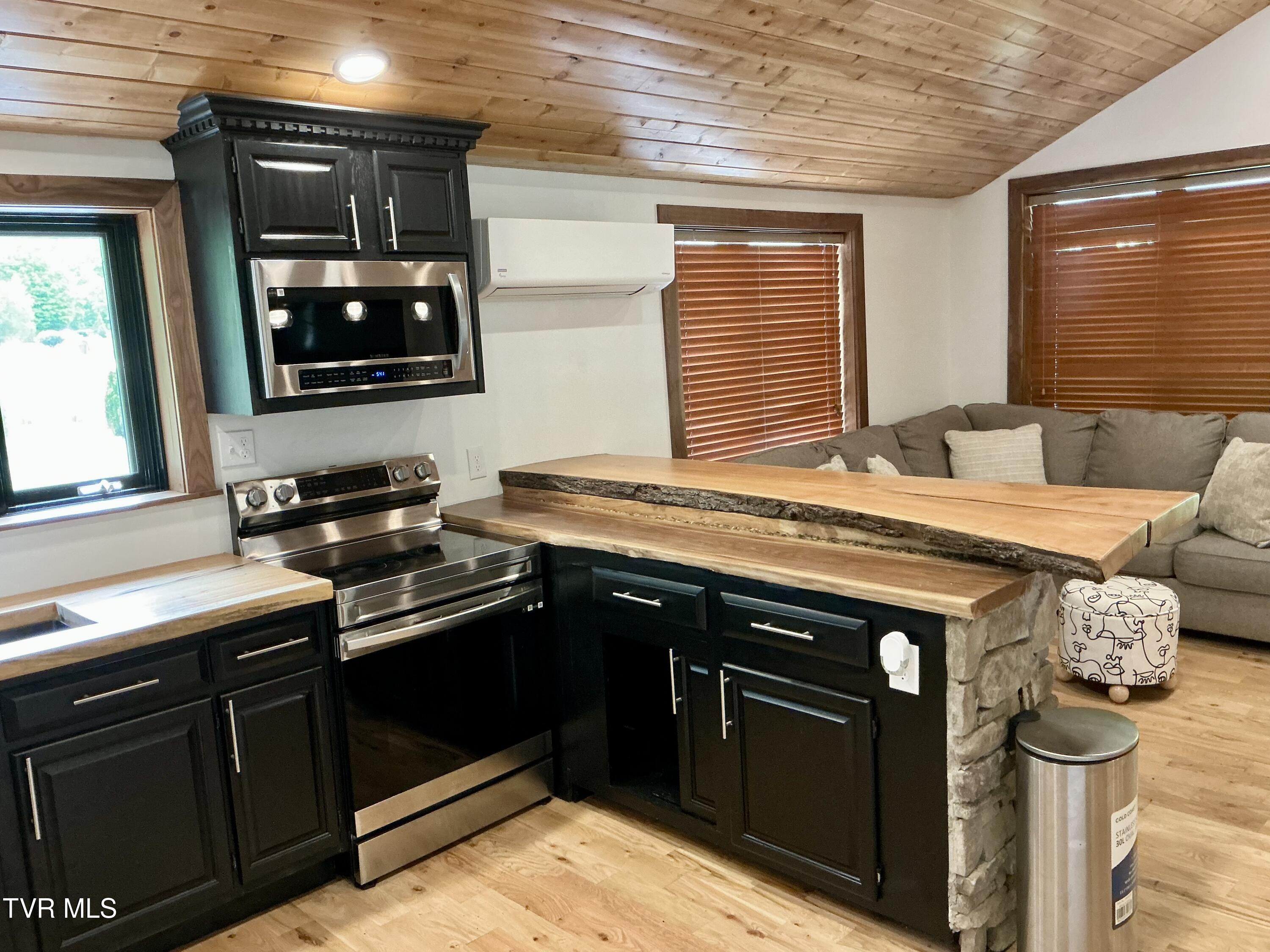 153 Hampton Creek Road Property Photo 11