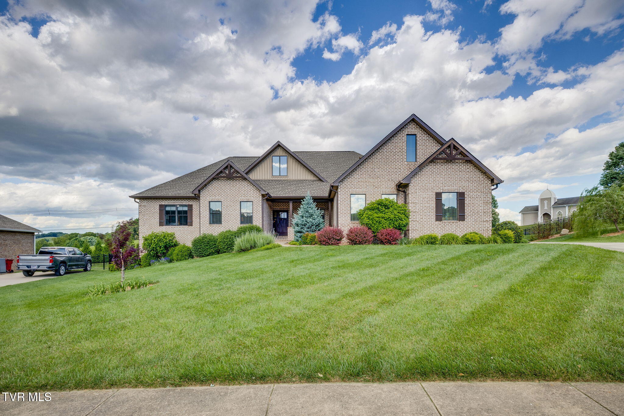 83 Hayfield Drive Property Photo