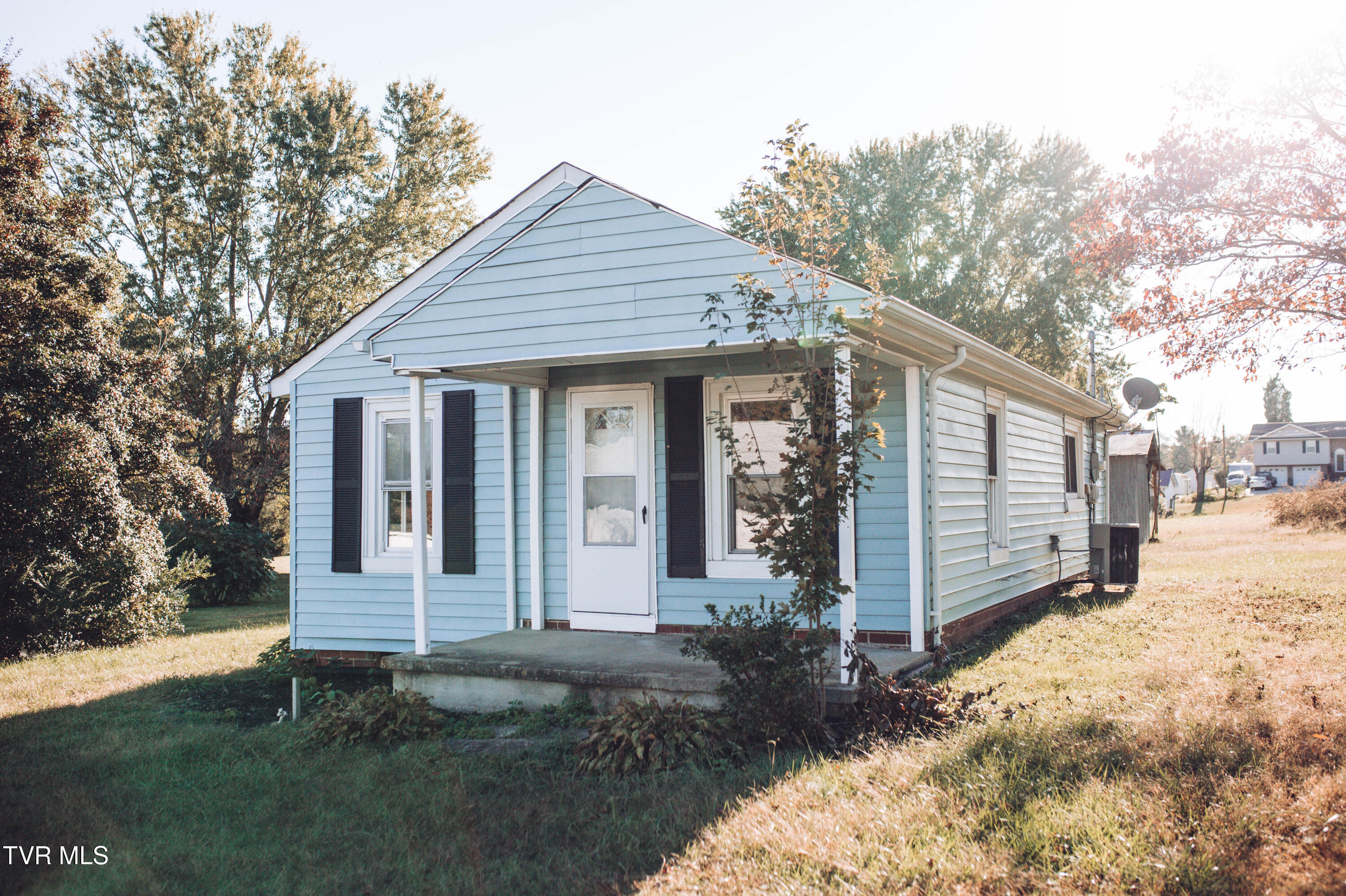 207 Dover Avenue Property Photo