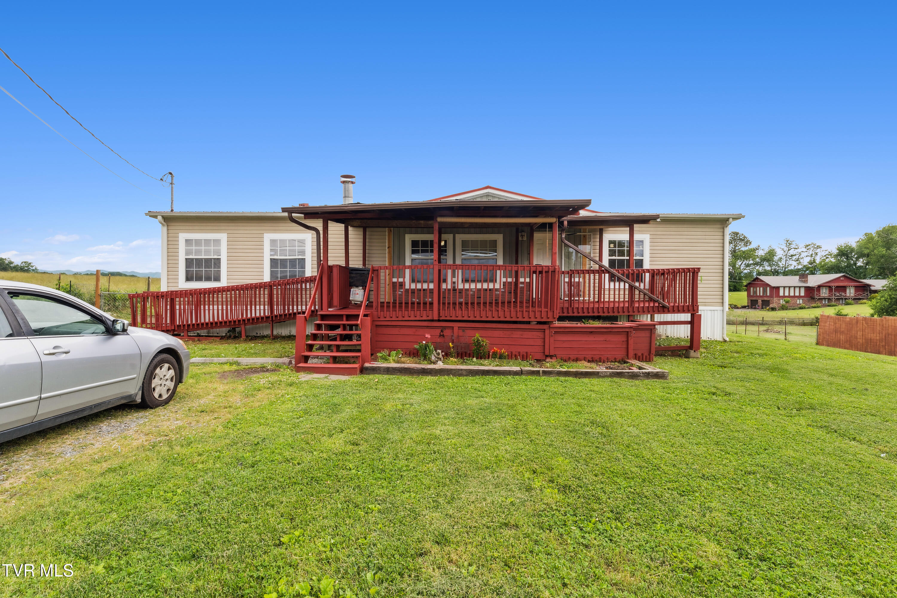 364 Berry Ridge Road Property Photo