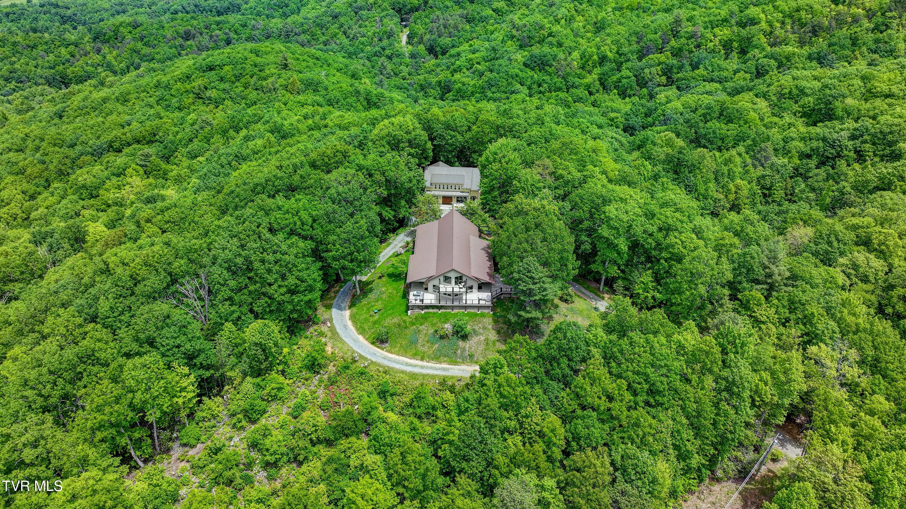 271 Iron Mountain Retreat Road Property Photo 1