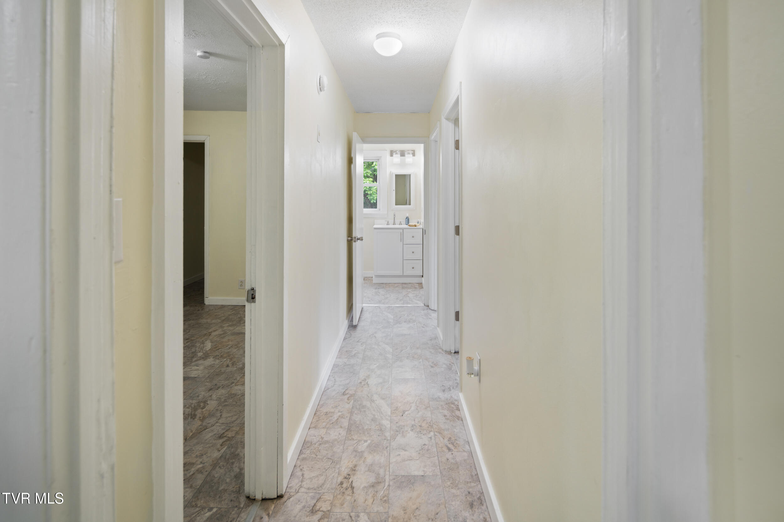 1227 Poga Road Property Photo 19