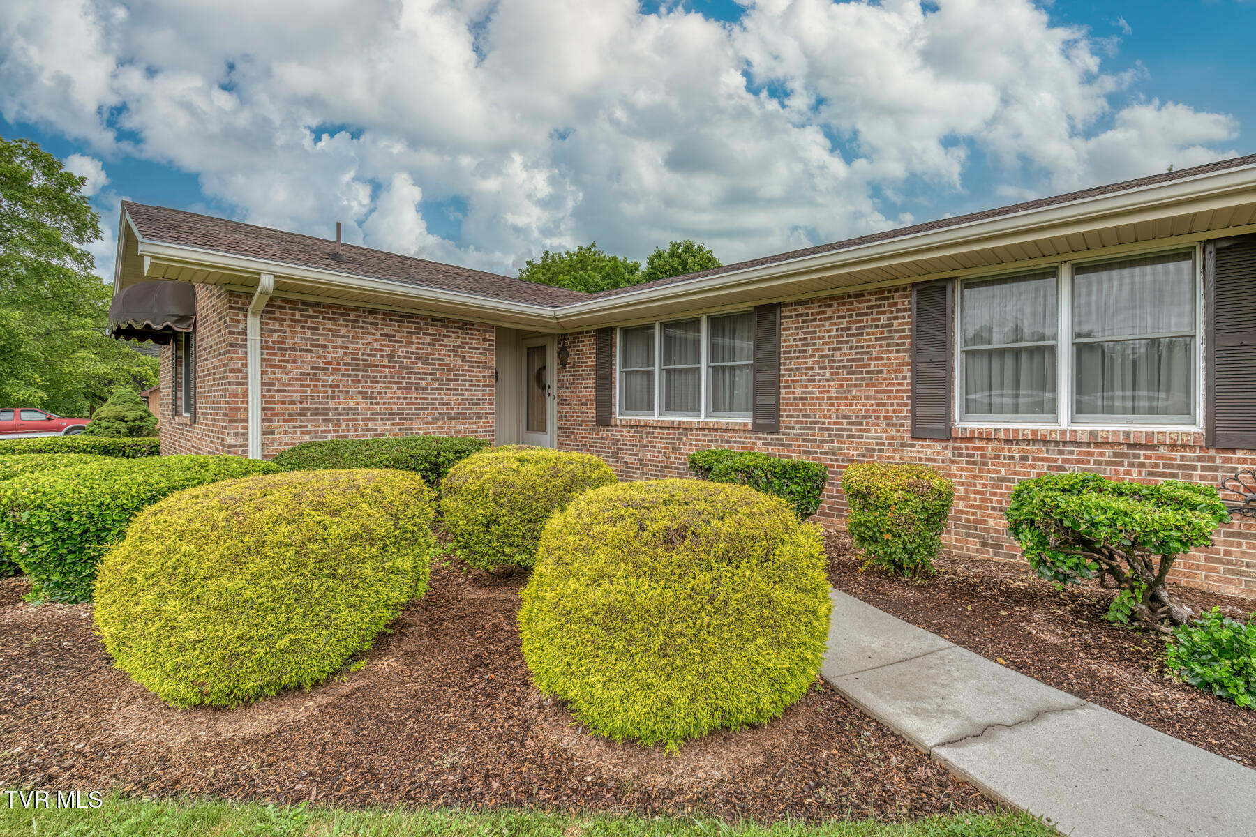 424 Jonesboro Road Property Photo 5