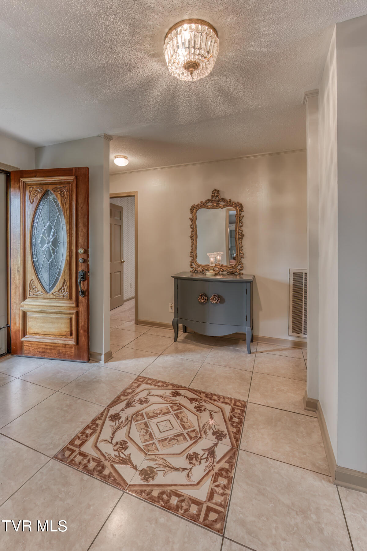 424 Jonesboro Road Property Photo 7