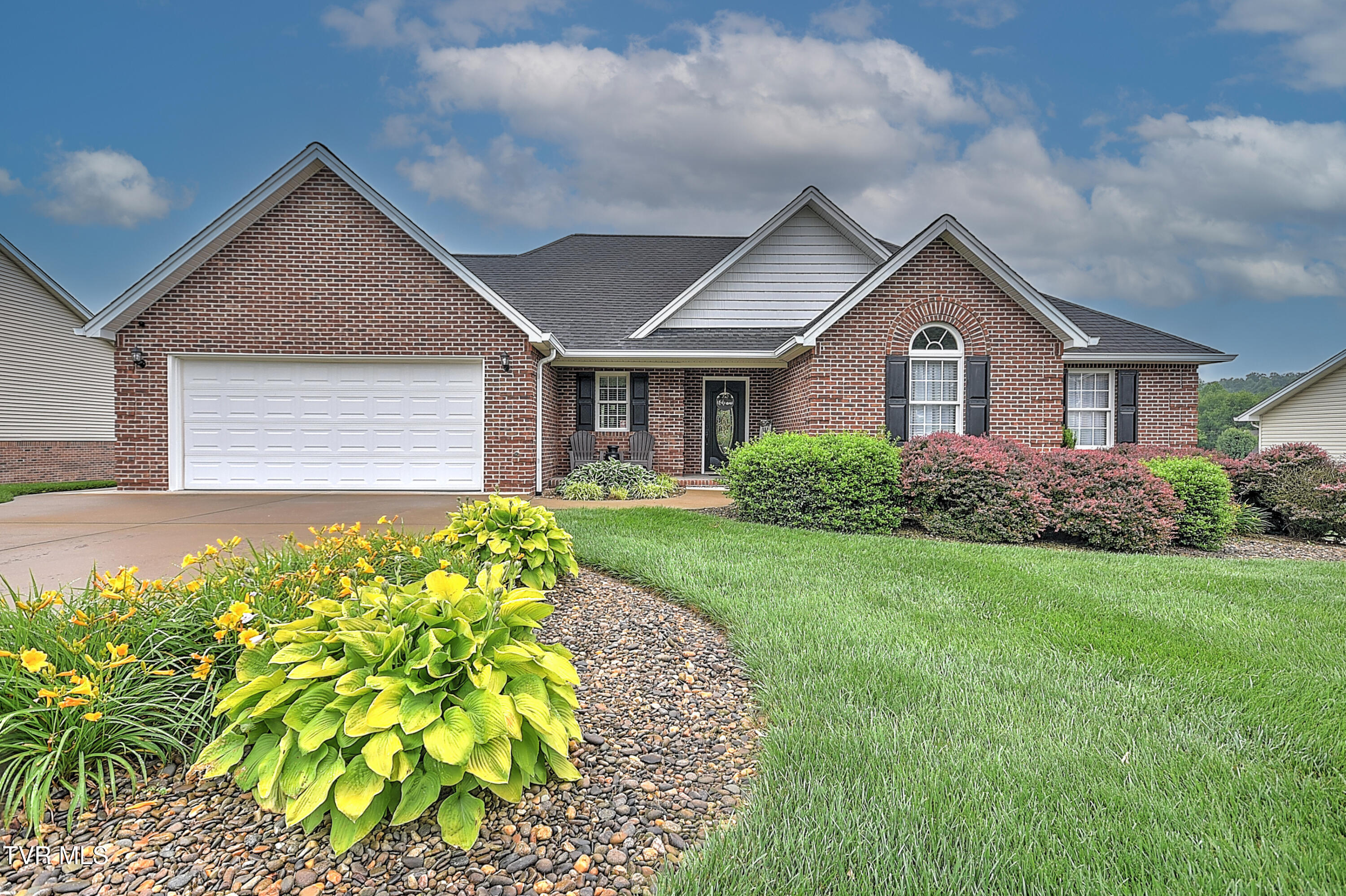 191 Sunnyfield Drive Property Photo 1