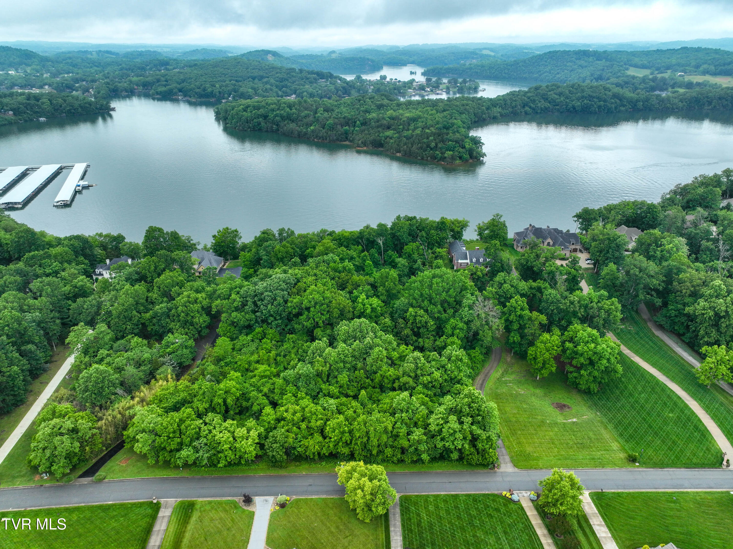 614 Harbor Point Drive Property Photo