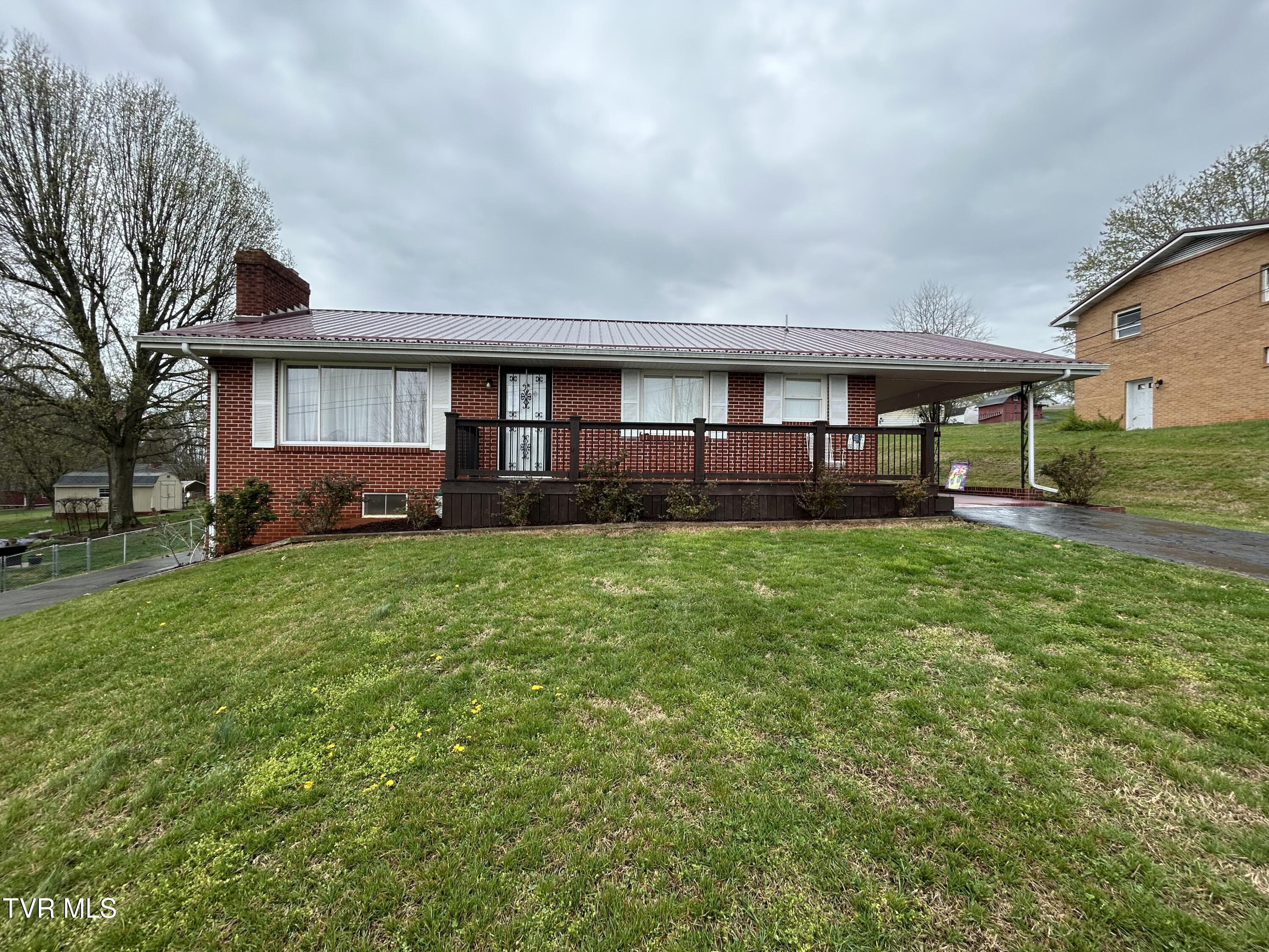 333 Broyles Avenue Property Photo 1