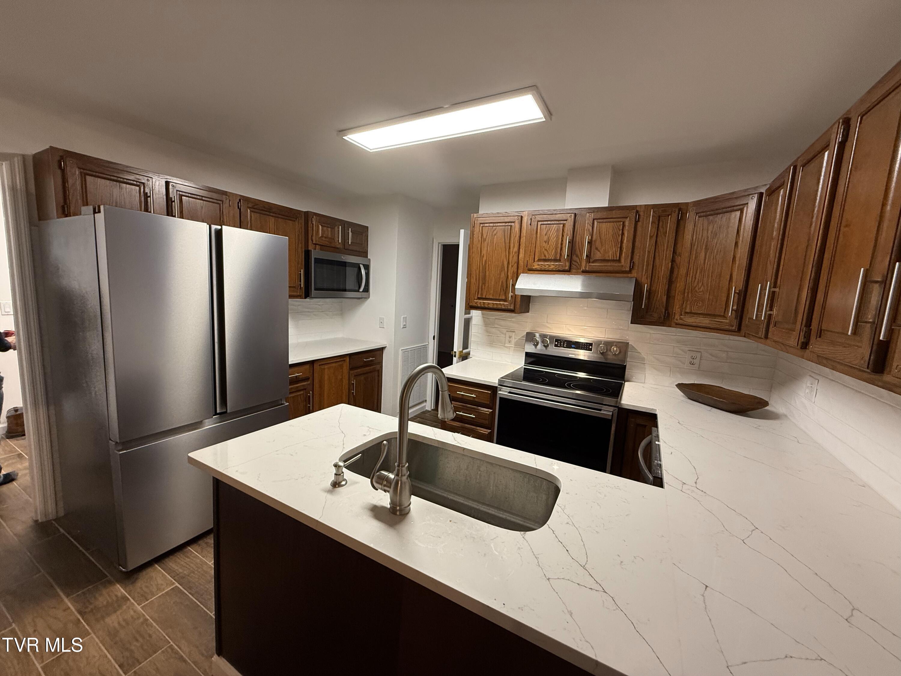 235 Fisher Road Property Photo 10