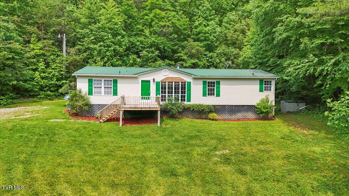 6159 Highway 19e Property Photo 1