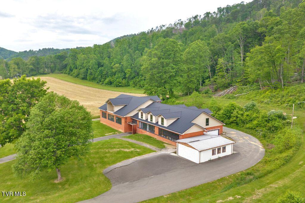 5500 Roan Creek Road Property Photo 19