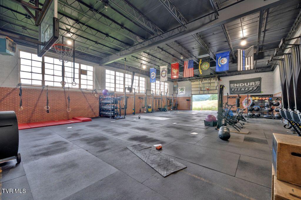 5500 Roan Creek Road Property Photo 23