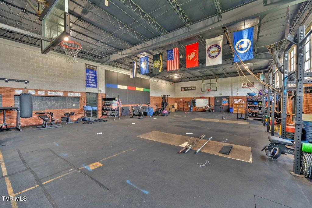 5500 Roan Creek Road Property Photo 24