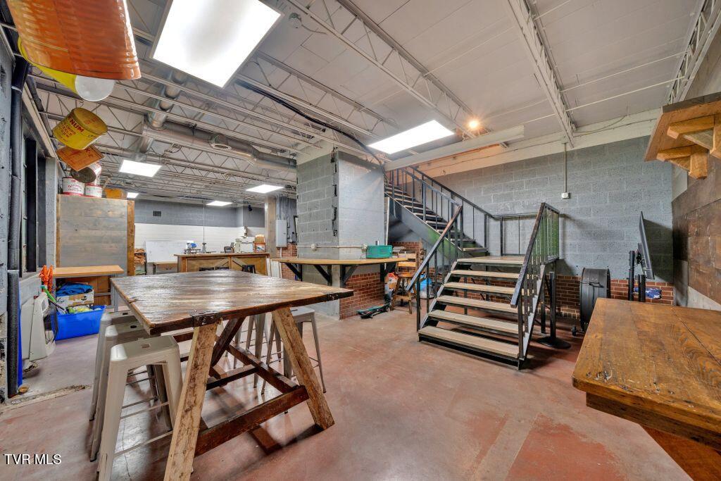 5500 Roan Creek Road Property Photo 34