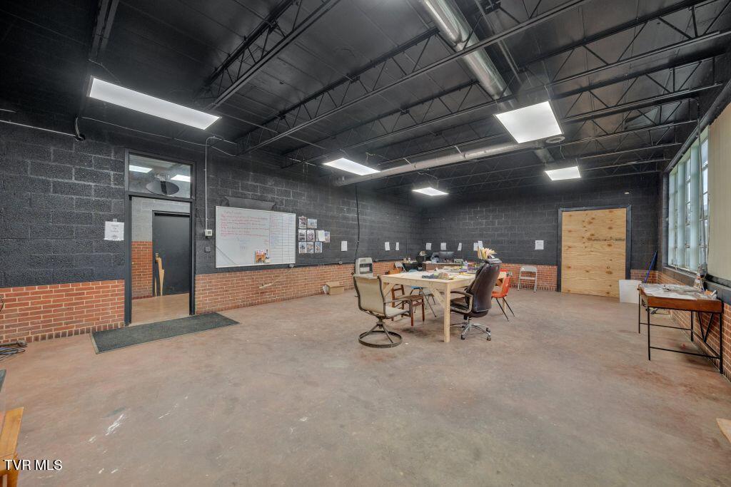 5500 Roan Creek Road Property Photo 46