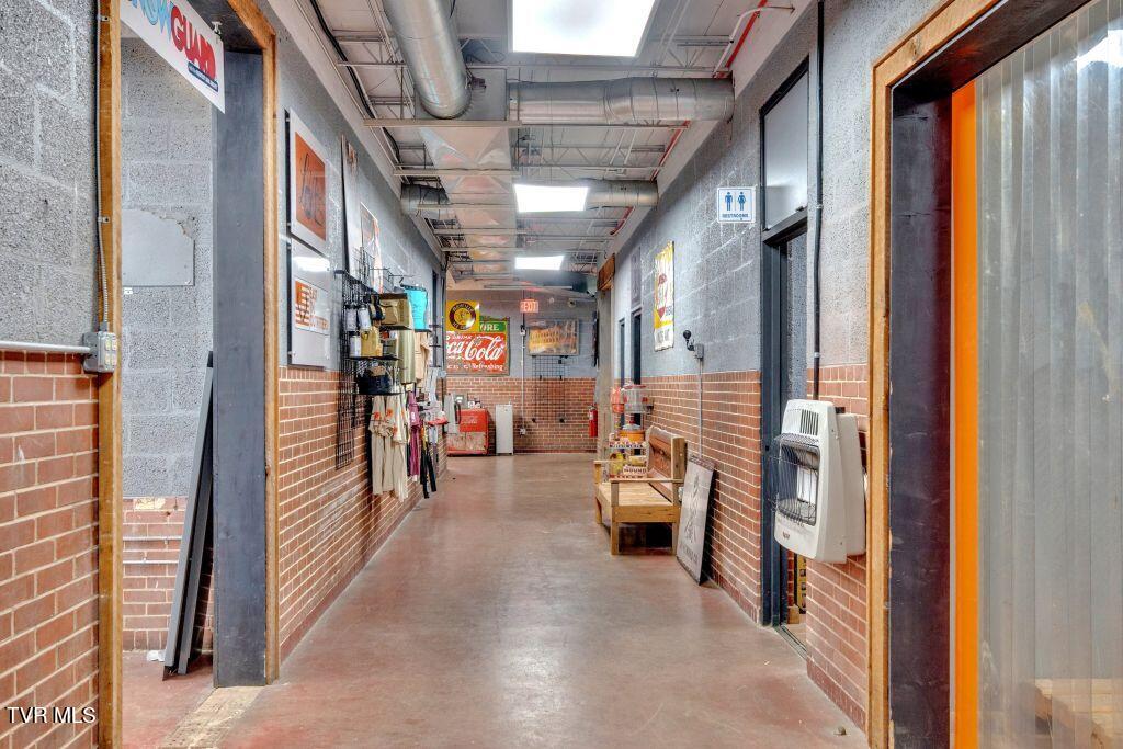 5500 Roan Creek Road Property Photo 47