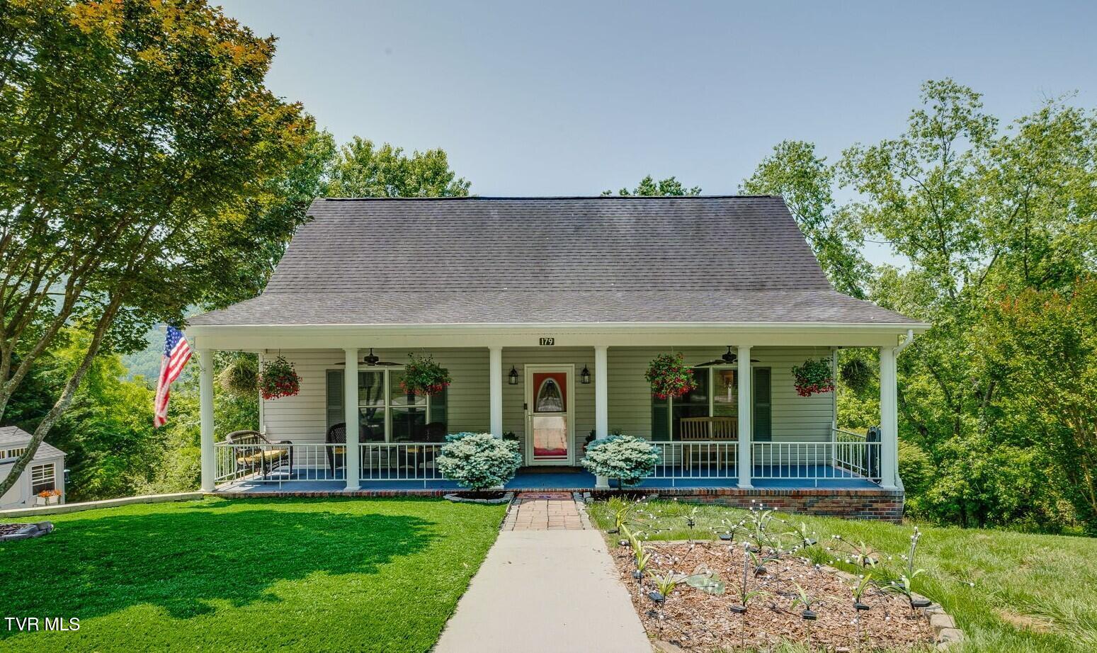 179 Embar Street Property Photo