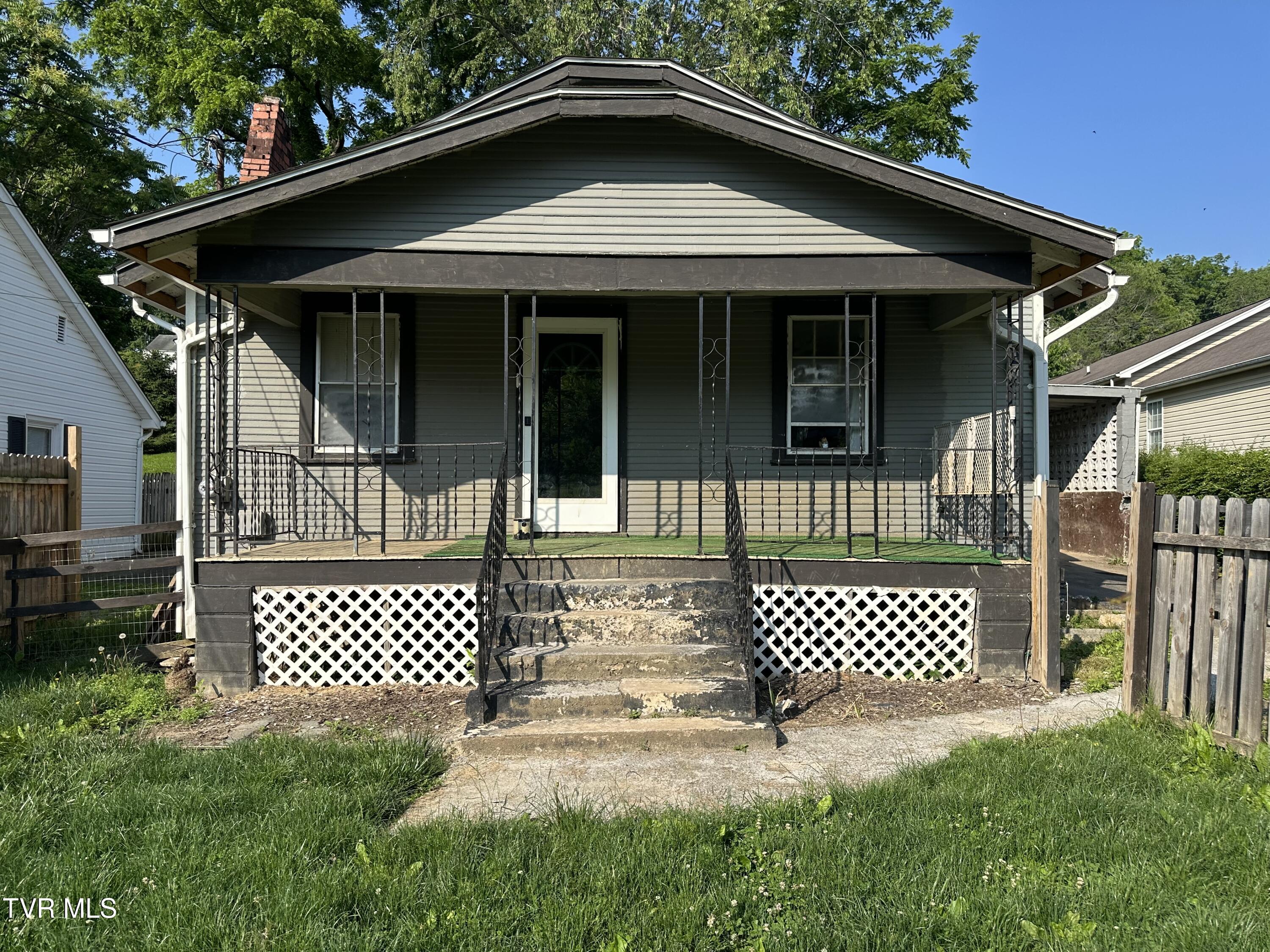 276 Spurgeon Lane Property Photo 1