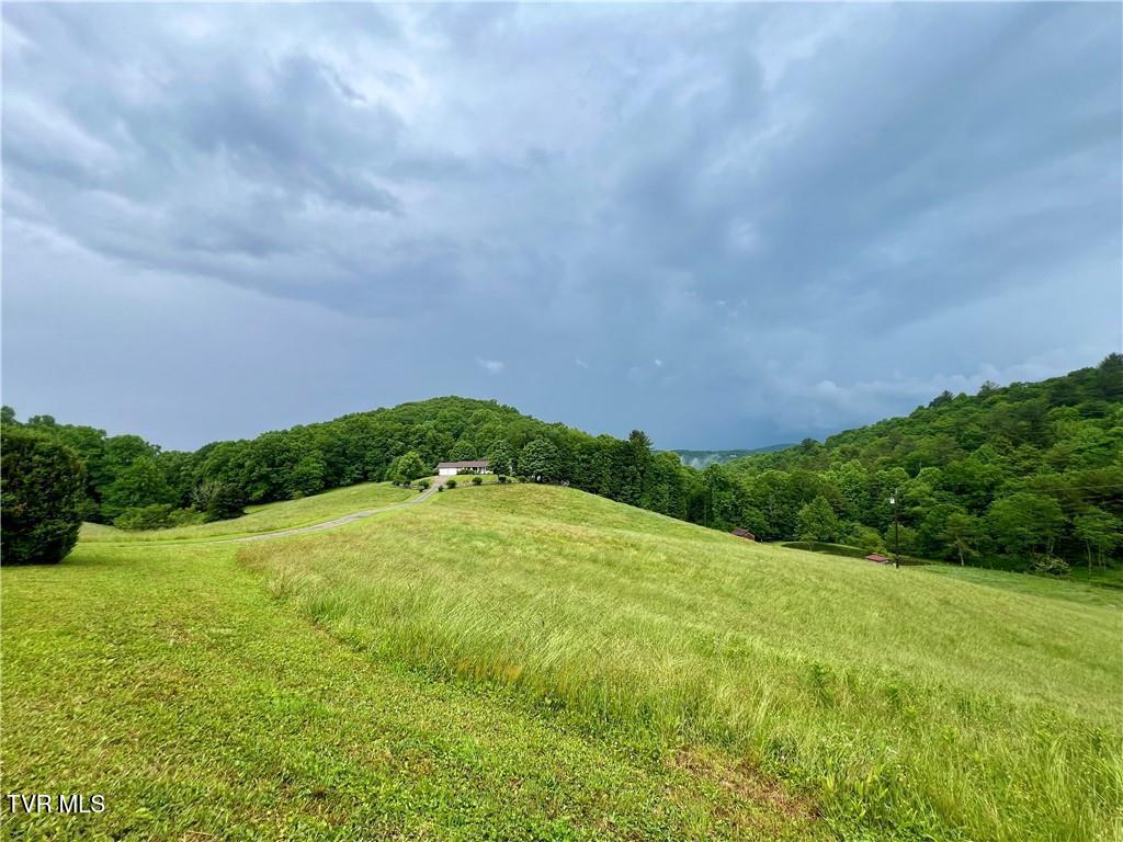 762 George Eggers Road Property Photo 1