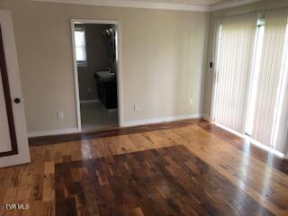 301 Southeast Apple Drive Property Photo 5