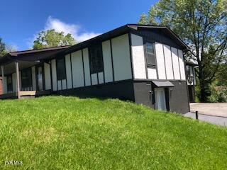 301 Southeast Apple Drive Property Photo 12