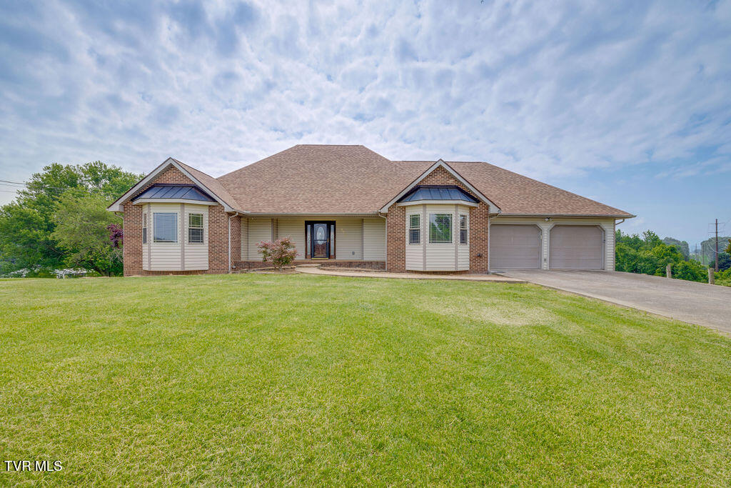 229 Ridgecrest Rd Property Photo 1