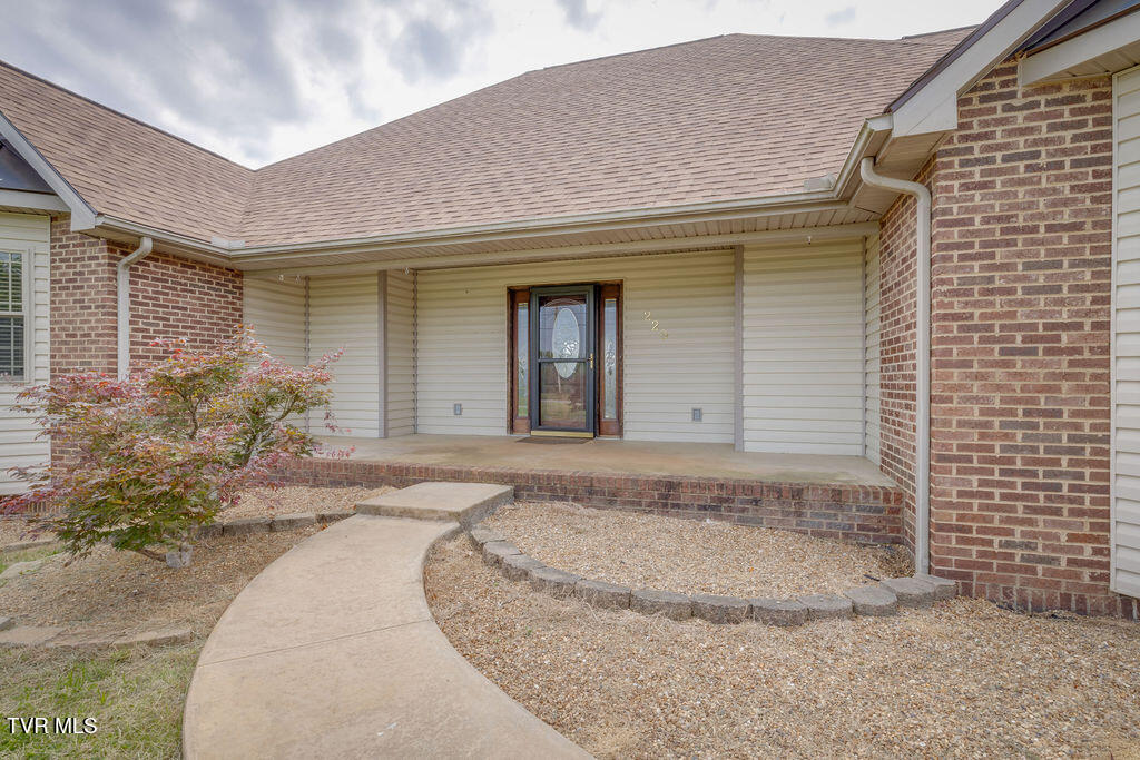 229 Ridgecrest Rd Property Photo 4