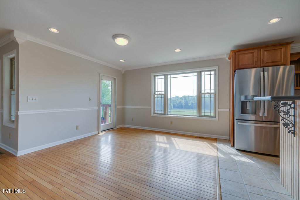 229 Ridgecrest Rd Property Photo 9